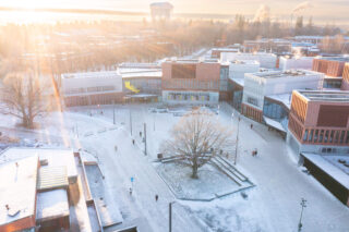 A Bloc and the Korkeakouluaukio square in winter